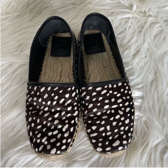 Tory Burch Black and White Mckenzie‎ Dotted Pony Espadrille Slip On Flats 7.5 - Picture 3 of 10